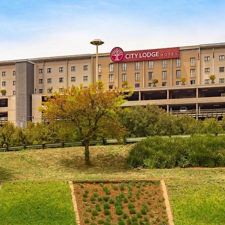 City Lodge Hotel At Or Tambo International Airport Kempton Park Esterno foto