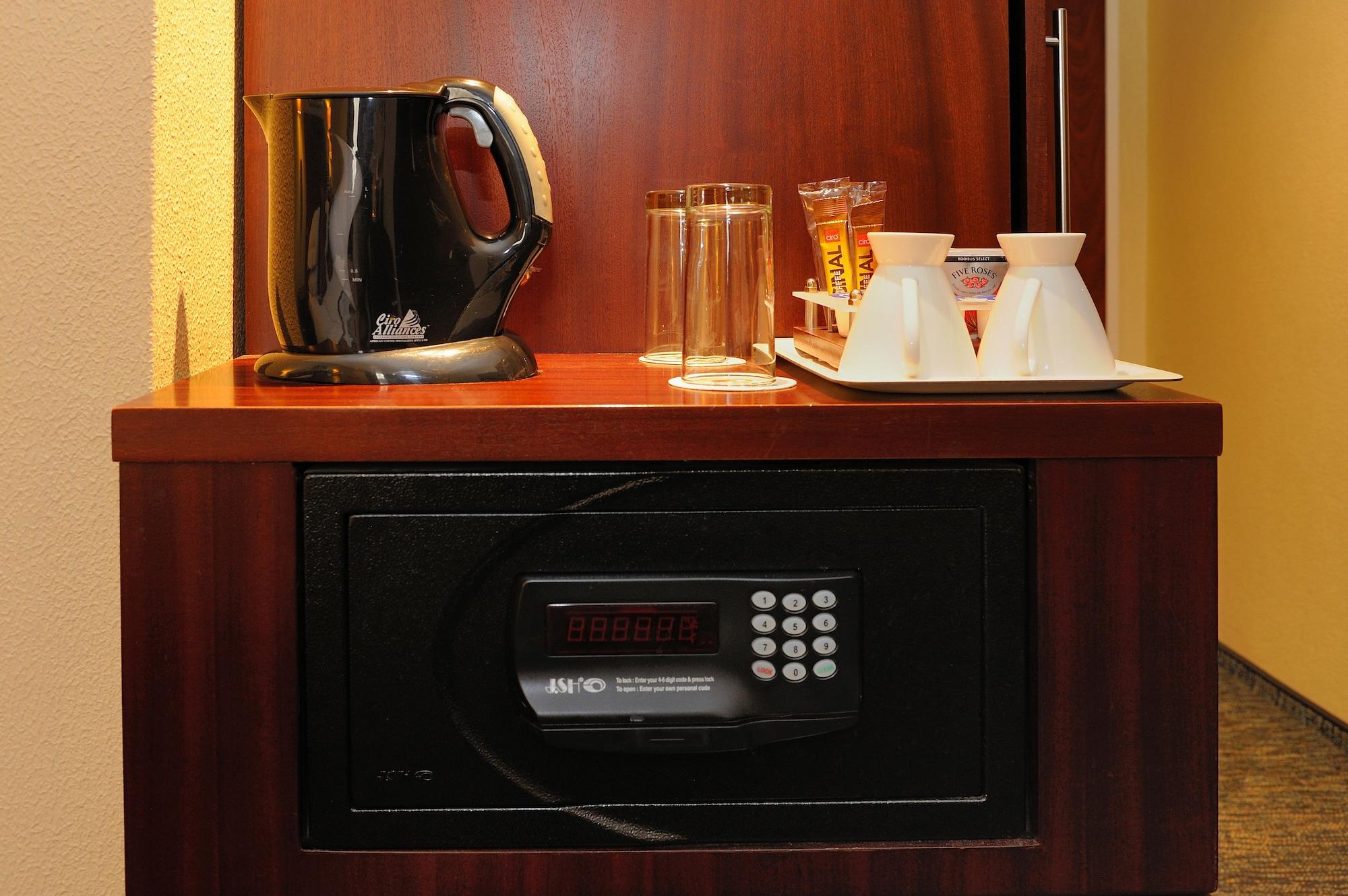 City Lodge Hotel At Or Tambo International Airport Kempton Park Esterno foto