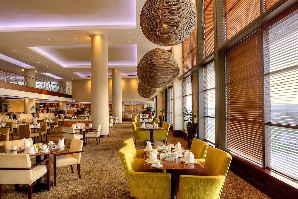 City Lodge Hotel At Or Tambo International Airport Kempton Park Esterno foto