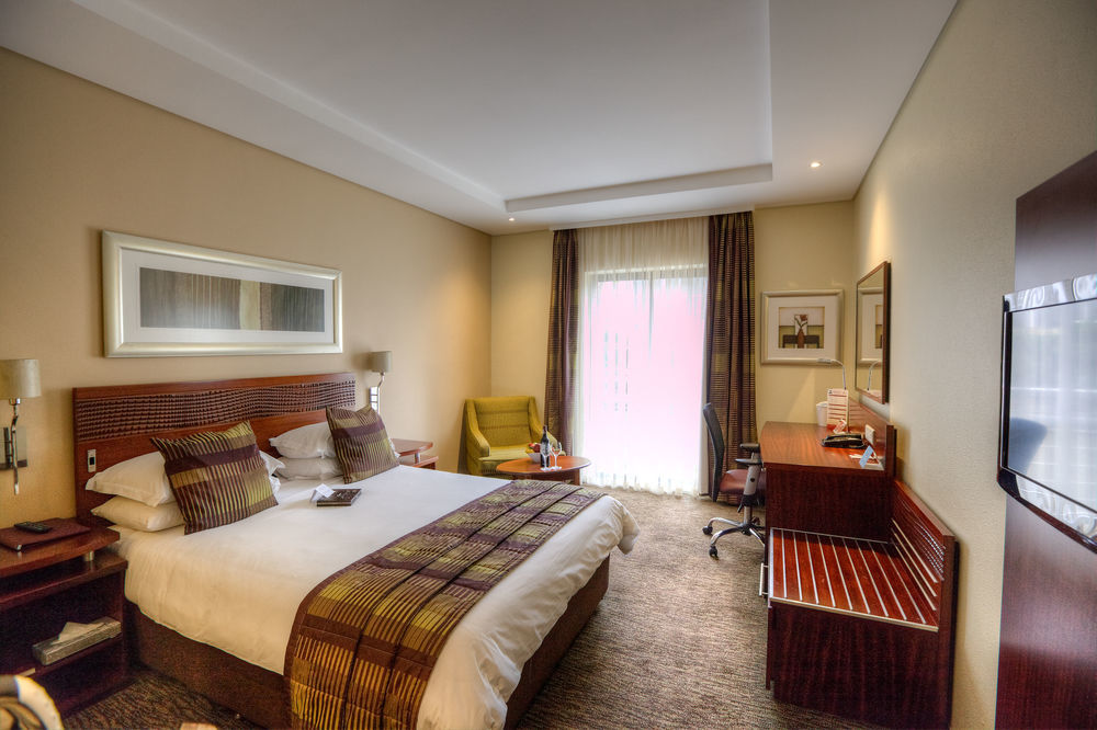 City Lodge Hotel At Or Tambo International Airport Kempton Park Esterno foto