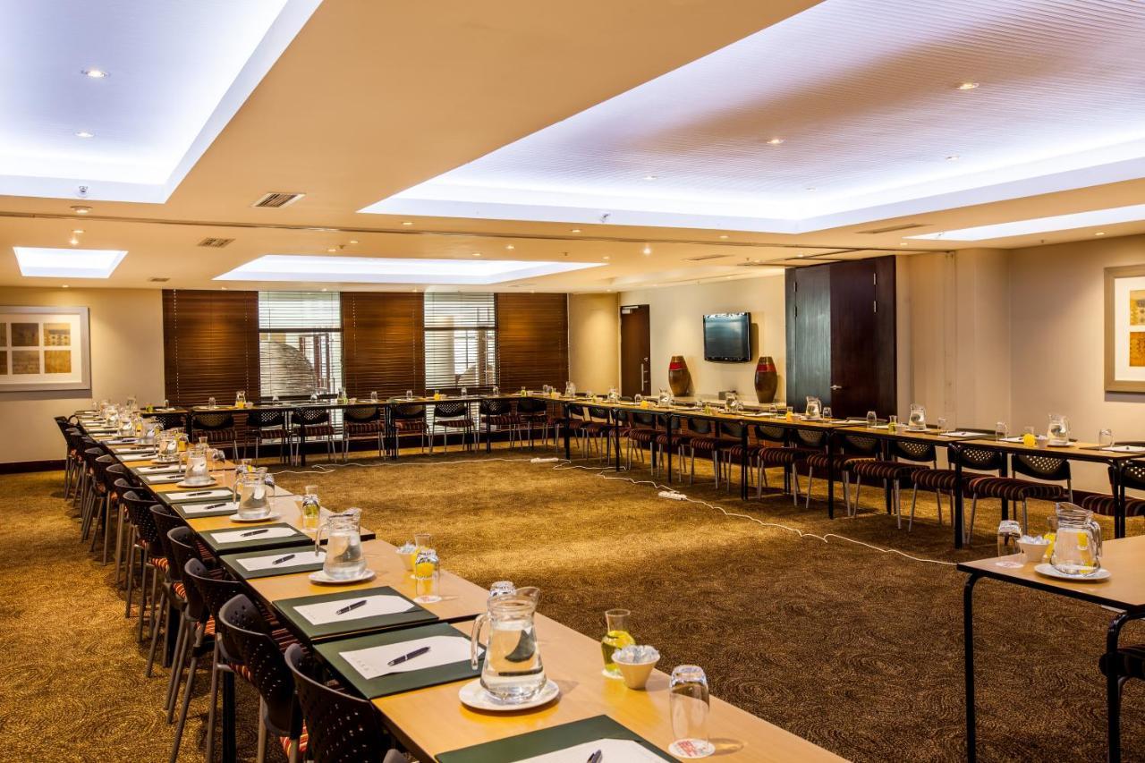 City Lodge Hotel At Or Tambo International Airport Kempton Park Esterno foto